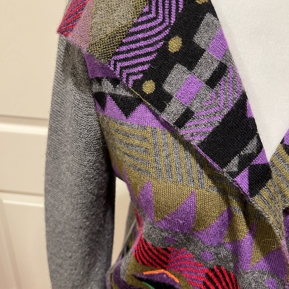 Sol baby alpaca with Aztec pattern grey cardigan - Picture 2 of 5